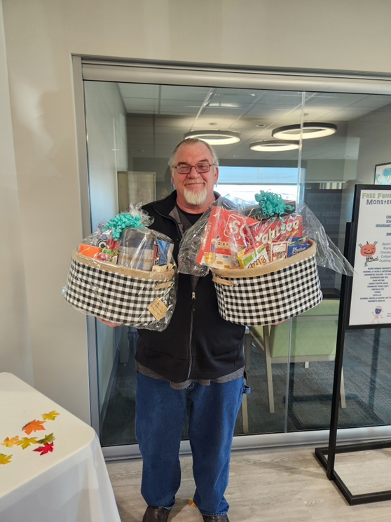 Mark B. holding his winning basket